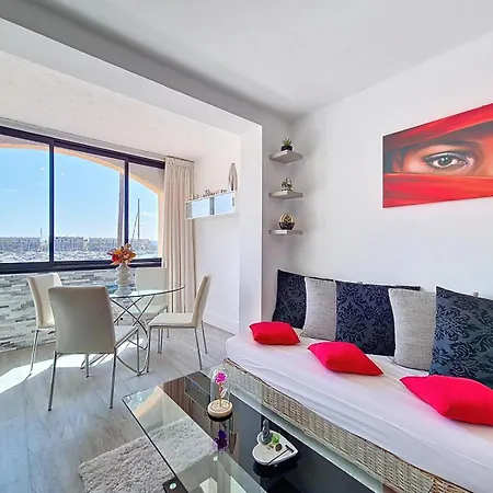 Apartamento Marcogiulia - Climatisé Avec Vue Sur Le Port Aux Marines De